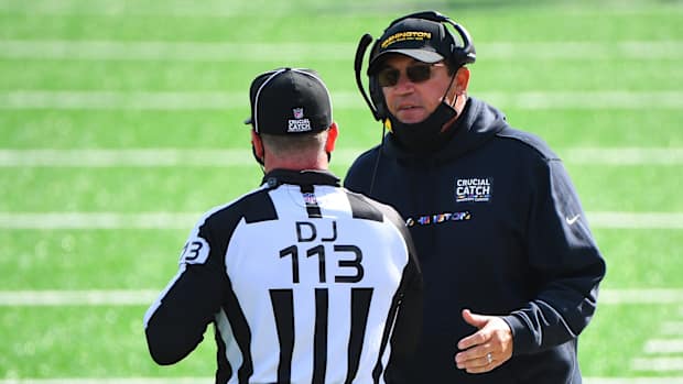 Ron Rivera Ref © Robert Deutsch  2020 Oct 18